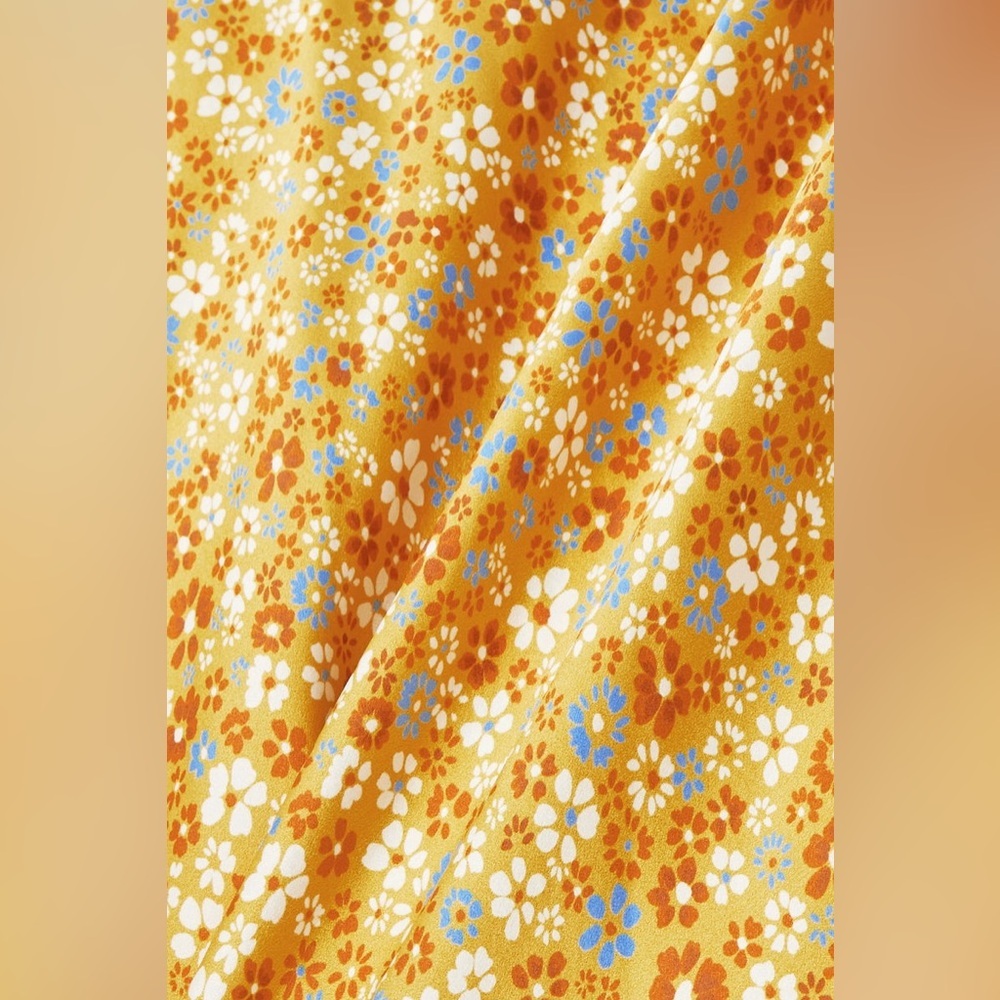 New! Reformation Pratt Yellow Floral Print 100% Silk Satin Skirt 🌼 size 2 - Picture 4 of 5